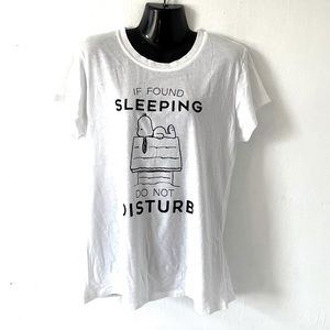 Peanuts “if found sleeping , Do not disturb” white T-shirt